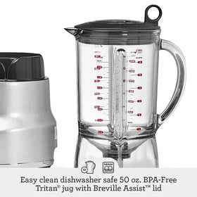 Breville BBL620DBL Assist Lid with ring pull ensures secure lid during operation