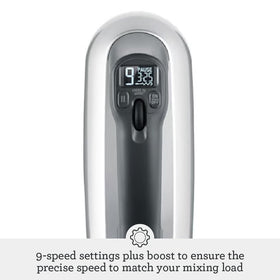 Breville BHM800SIL dough hooks help knead dough with ease.
