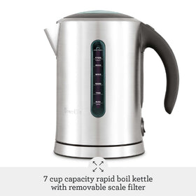 Breville BKE700BSS dual water windows show exact fill level