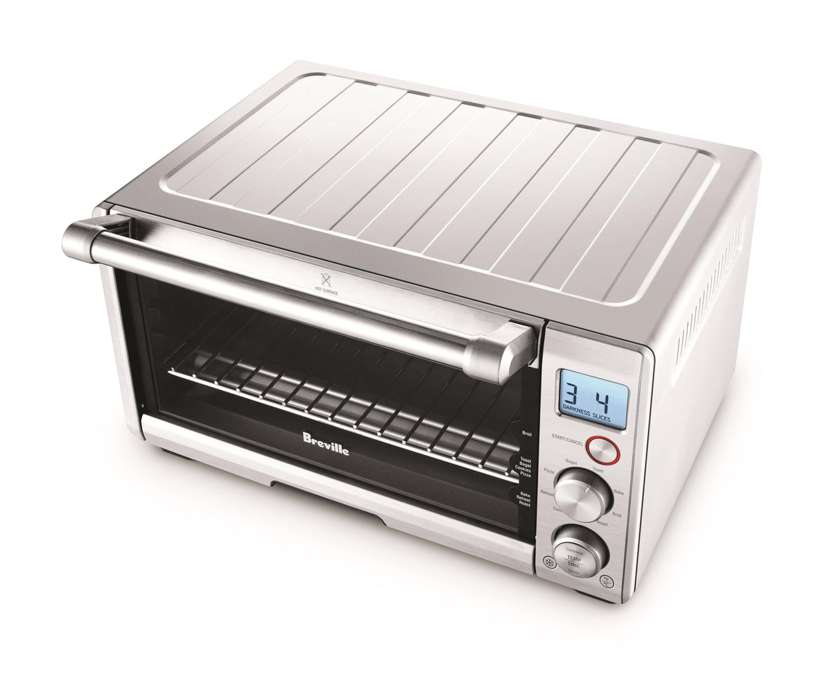 Breville BOV650XL 12-inch pizza fits evenly with Element iQ.