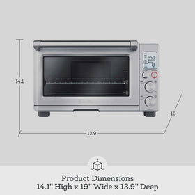 Breville BOV800XL interior wide view suitable for a 13 inch pizza and trays