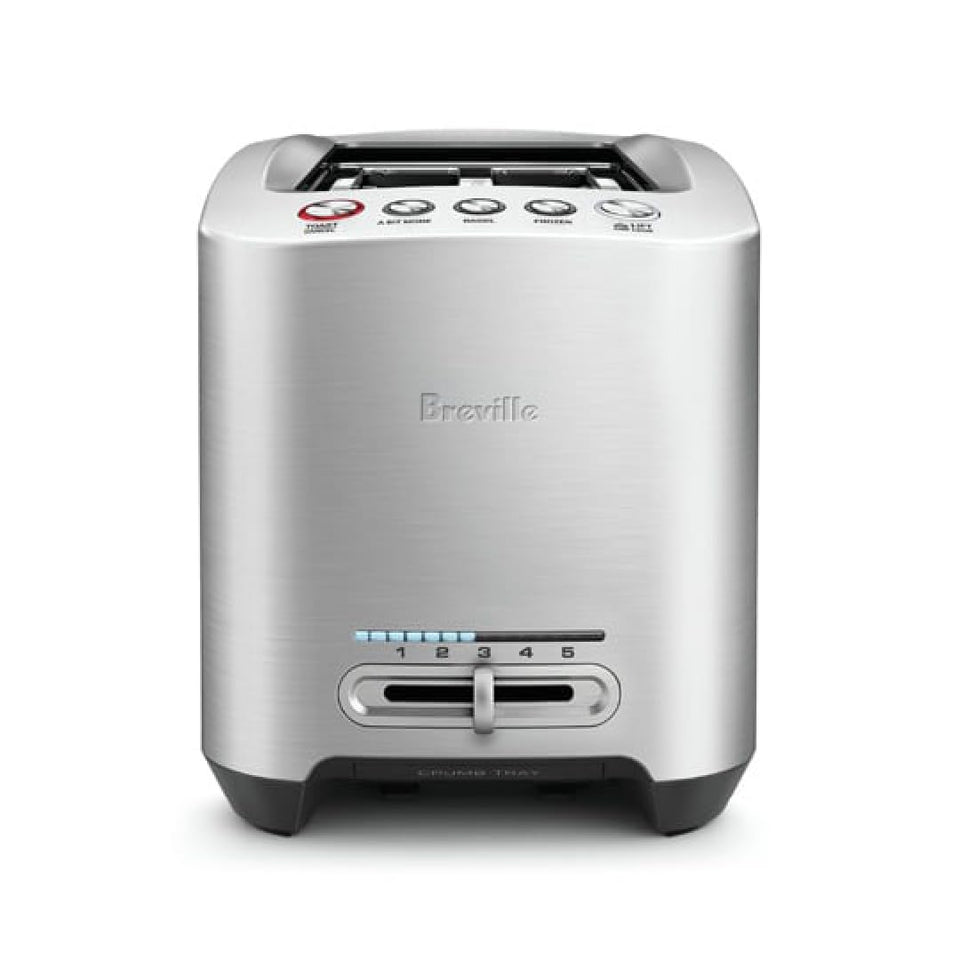 Breville BTA820XL front view with two wide slots for artisanal bread.