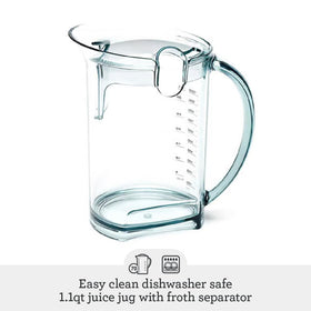 35.2 fl oz juice jug and 3.2 qt pulp container shown for large capacity juicing