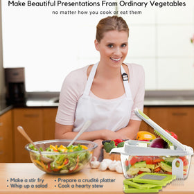 Brieftons QuickPush cleaning tool simplifies cleanup after chopping.