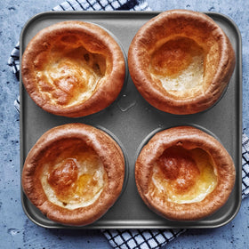 Brightalk Yorkshire pudding pan in oven during bake demonstrates even heat distribution.