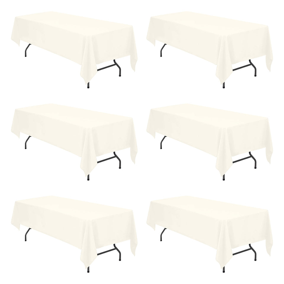 BRILLMAX ivory tablecloth on a 60x126 in 6ft table provides full coverage.