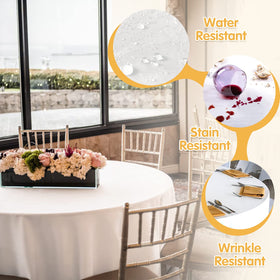BRILLMAX tablecloth beads spills for quick cleanup.