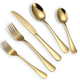 BRIOUT gold dinner spoons add luxury to everyday meals.
