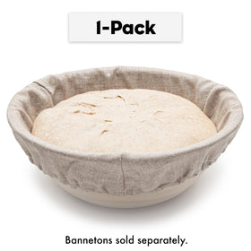 Brod & Taylor banneton liner seated inside a round banneton for reliable release.