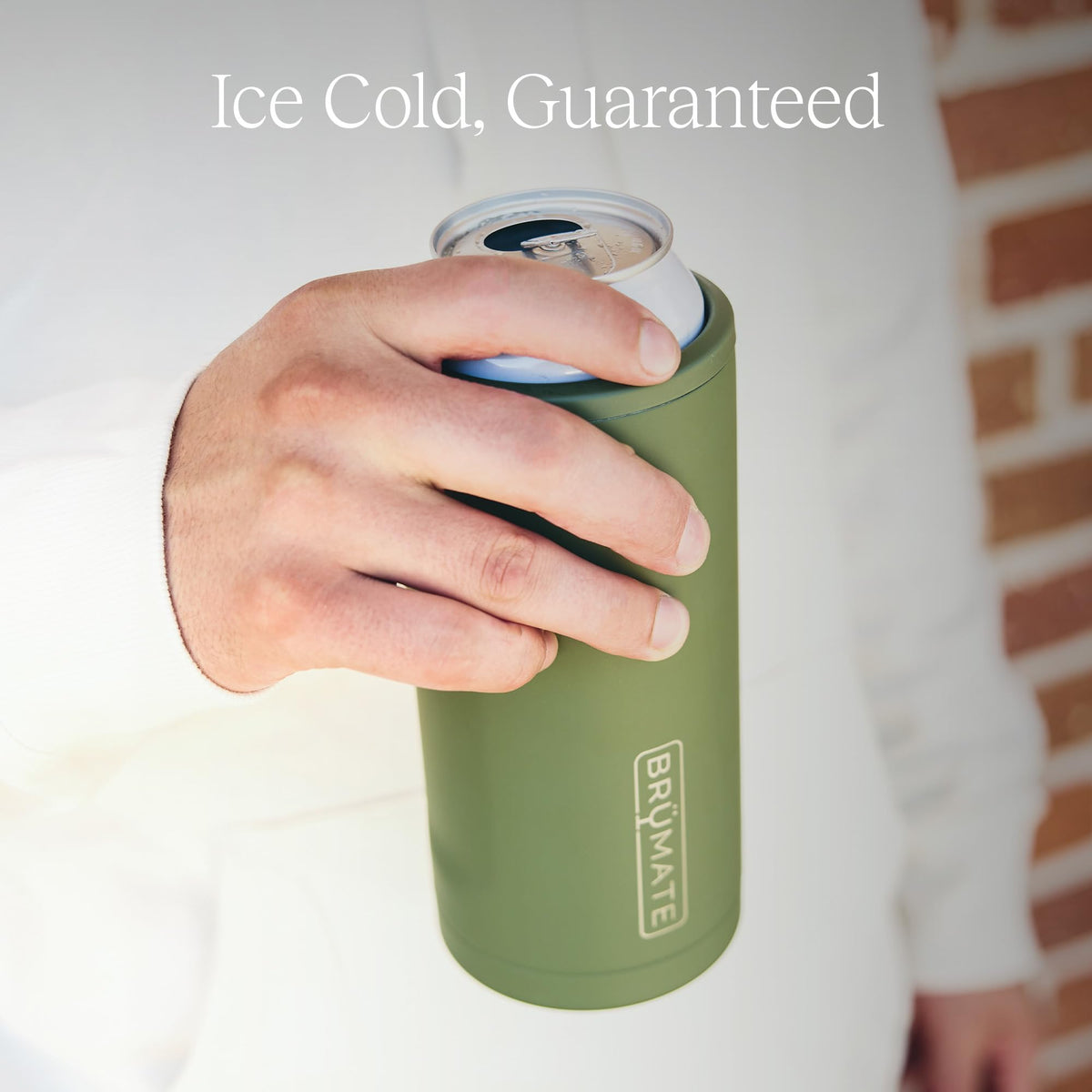BevGuard double-wall insulation preserves cold drinks from start to finish.