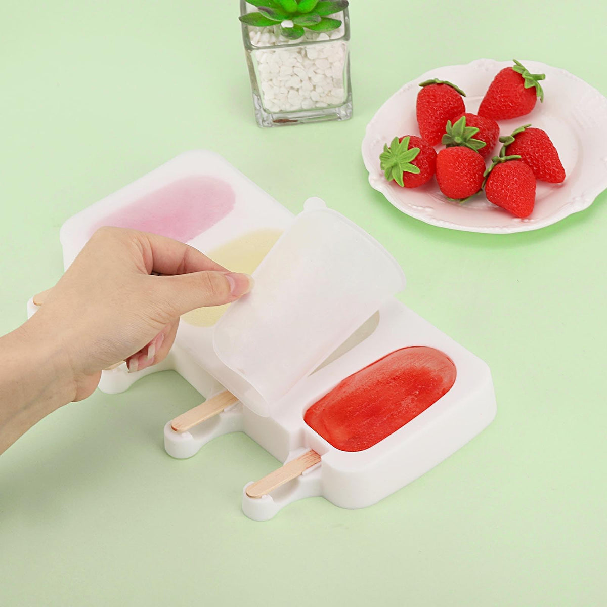 BTYMS cake pops and cakesicles ready-to-mold versatility.