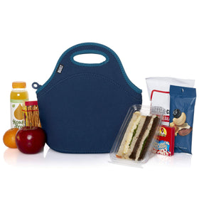 Built Gourmet Getaway zipper closure keeps items secure during transit.