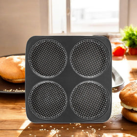 BuleVina non-stick carbon steel pan with durable surface.