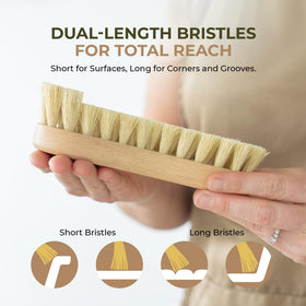 Bulka banneton long bristles detail reaching deep grooves for thorough cleaning.