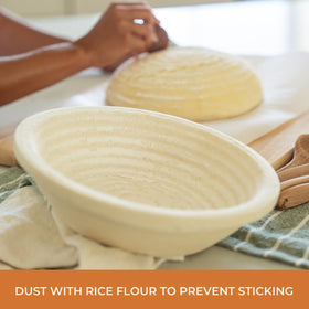 Bulka bread proofing basket simplifies cleaning after baking