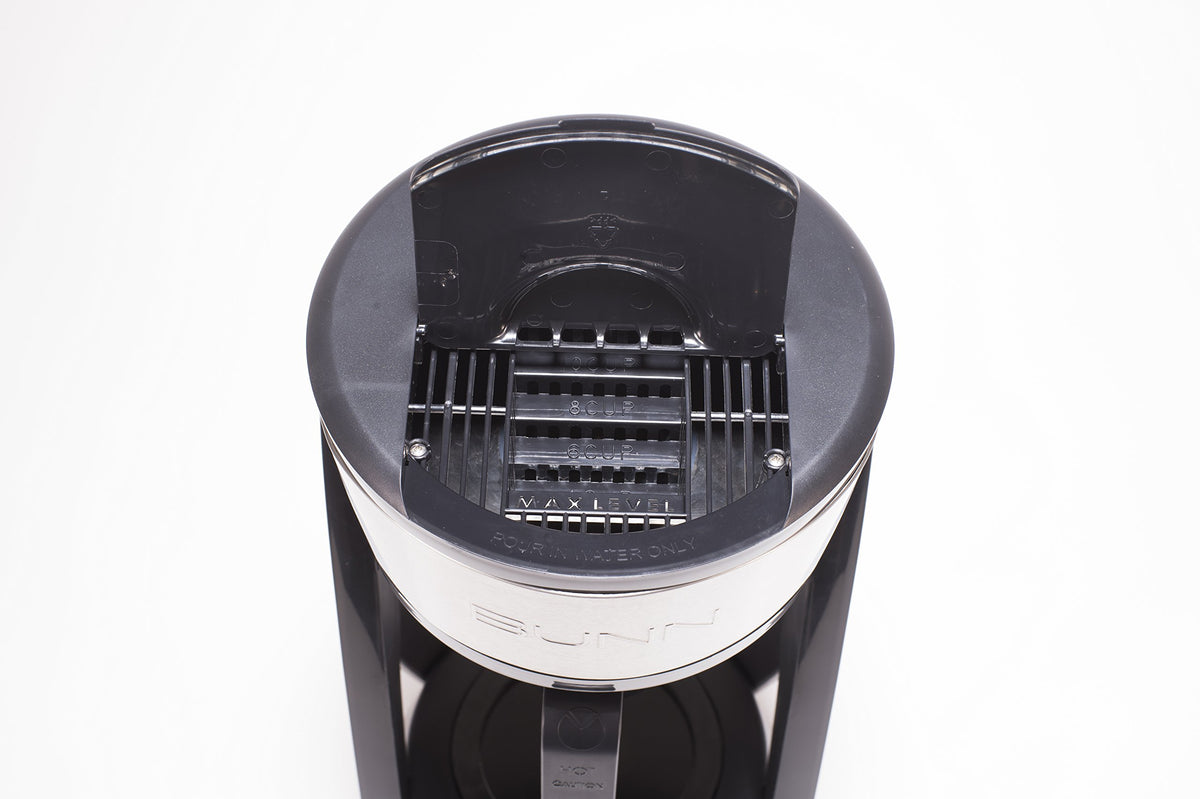 BUNN HB Heat N Brew auto shut-off indicator light during brewing.