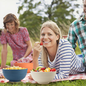 BUSOKIP camping and RV bowls, durable for outdoor dining and travel.