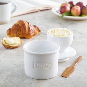 Butter Bell airtight seal helps maintain butter freshness.
