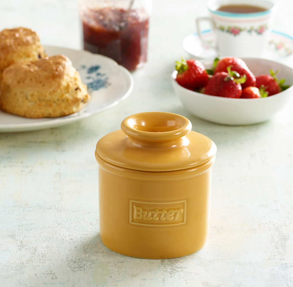 Butter Bell New Bone China glaze emphasizes durability and long-lasting use.