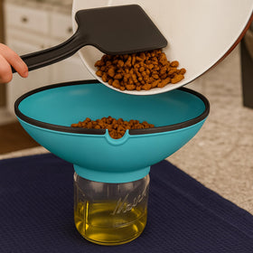 BUUBLE grease drainer mounted on a can demonstrates quick grease separation