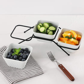 11.5oz capacity bowls from Buyajuju hold generous sides and sauces.