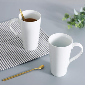 Buyajuju porcelain mug with dishwasher-safe glaze, convenient cleanup