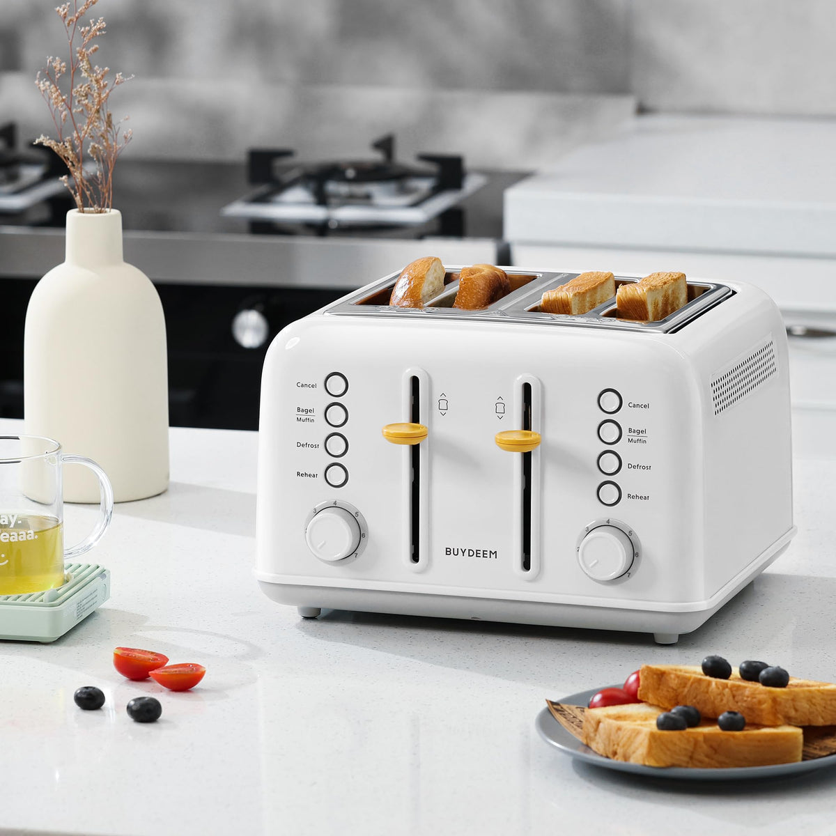 BUYDEEM DT640 1800W quick heating for fast breakfasts