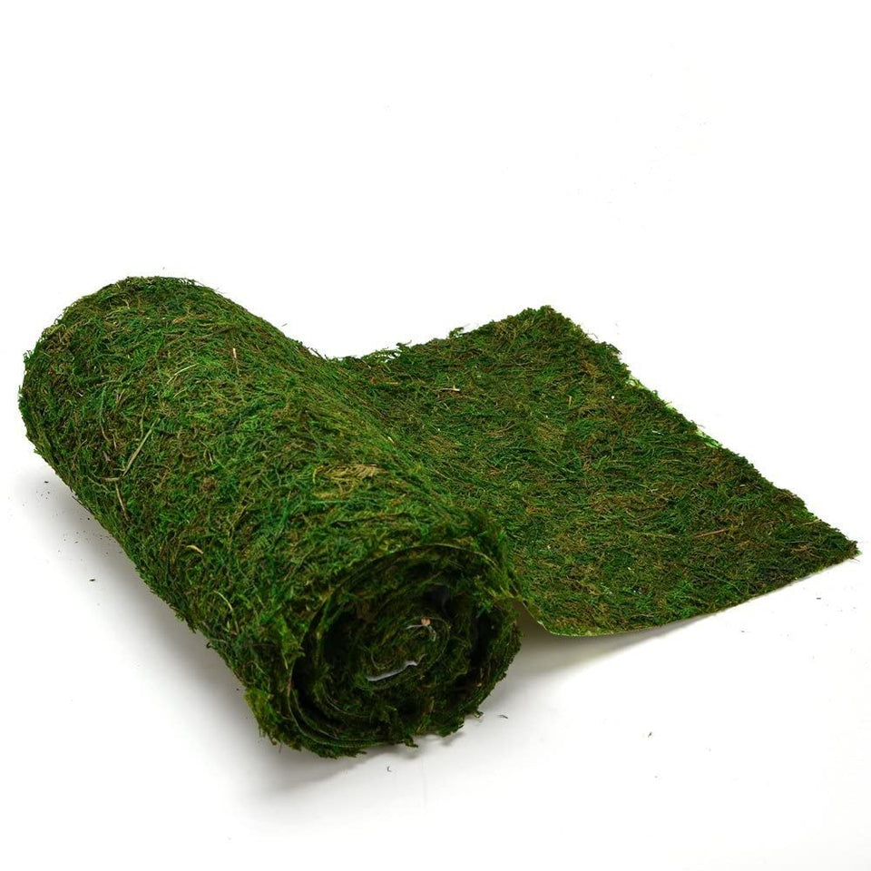 BYHER dried moss table runner close-up texture highlights lush preserved greens