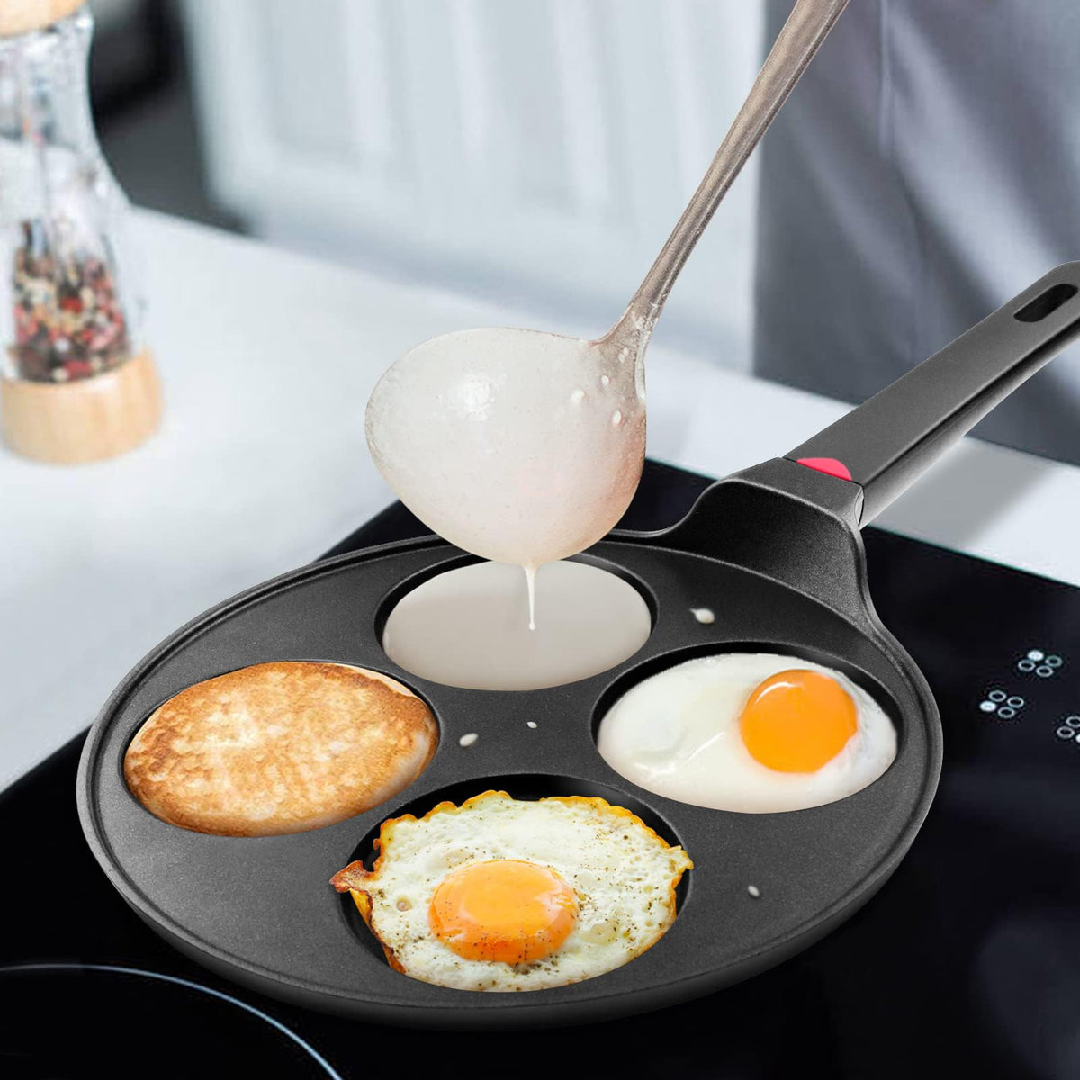 CAINFY pancake pan easy to clean with soft sponge after cooking