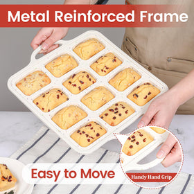 CAKETIME nonstick release demonstration with no residue after gentle press.