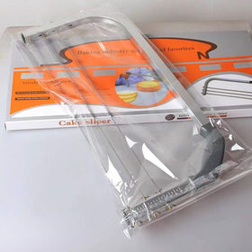 CALOPET cake cutter in use delivering even, professional cuts.