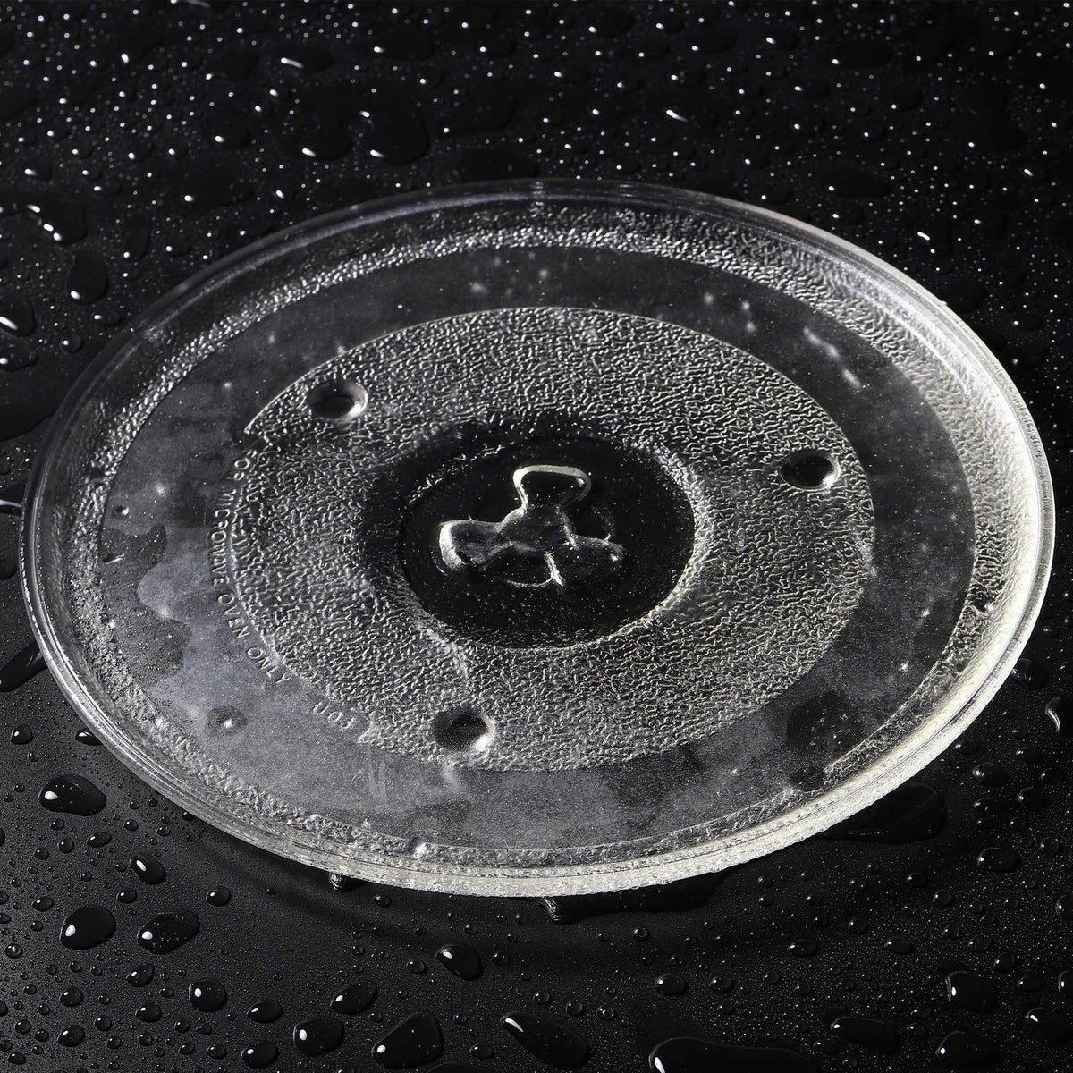 CALPALMY tool-free installation illustration for quick replacement.