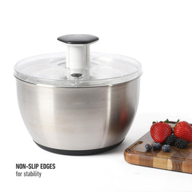 Calphalon Aero 6.3 Qt makes everyday salads effortless