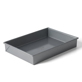 Calphalon Titan bakeware oven-safe up to 500°F for versatile use.