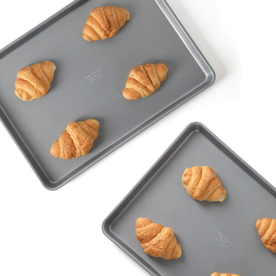 Calphalon Titan Steel Core cookie sheet 17x12 inches for easy release