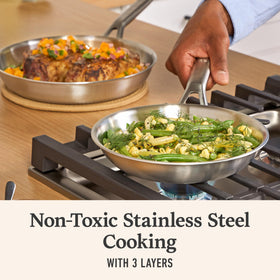Calphalon Turbo Temp technology pan close-up, faster heating for weeknight dinners.