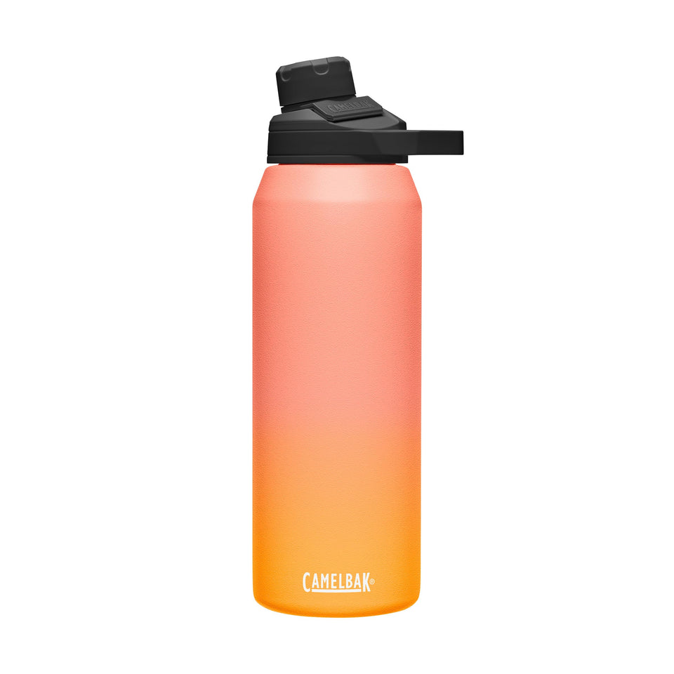 CamelBak Chute Mag 32oz bottle in melon fade with spill-free magnetic cap