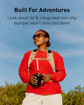 CamelBak Thrive lid close-up highlighting insulated temperature retention.