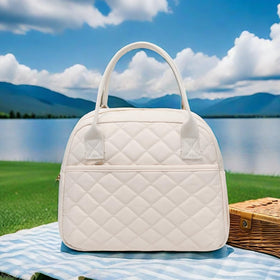 CAMTOP insulated lunch tote supports fresh meals during busy days.