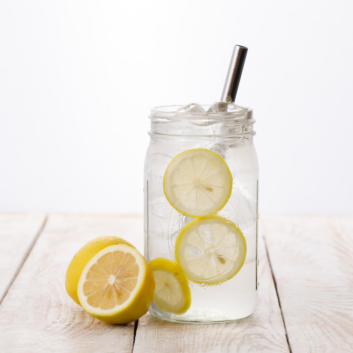 Capsule Classic leak-resistant design minimizes spills during daily use.