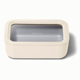Caraway 6.6 cup glass storage container with a clear lid for easy meal planning.