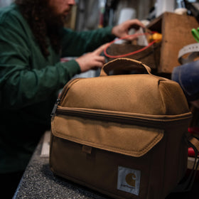 Carhartt lunch box dimensions 10 x 9 x 7 inches fit in bags.