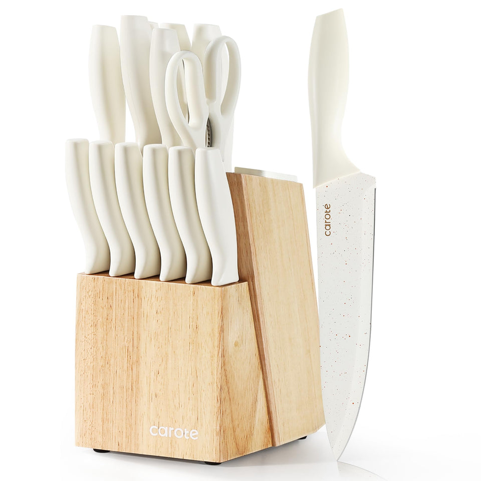 CAROTE 15-piece knife set in wooden block for safe storage