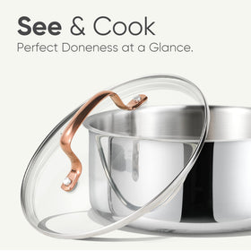 CAROTE 2Qt saucepan on induction shows compatibility with all stovetops.