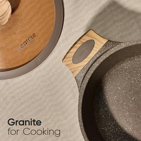 CAROTE included utensils and steamer complete a versatile cooking setup