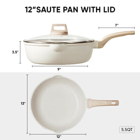 CAROTE jumbo saute pan with pour spout – precise pouring reduces mess