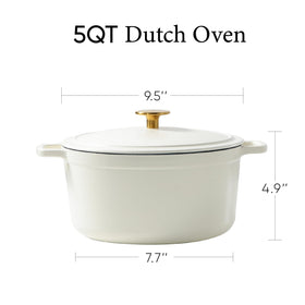 Carote 5qt interior enamel close-up for easy release and cleanup.