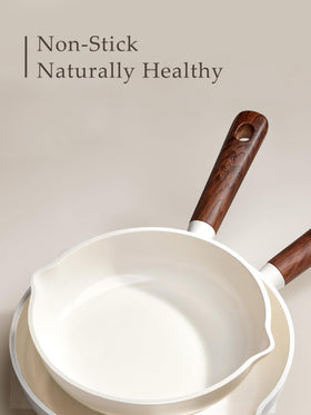 CAROTE 5-quart sauté pan with lid for seared dishes