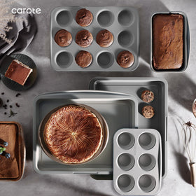 CAROTE loaf pan for uniform slices and dependable baking performance.
