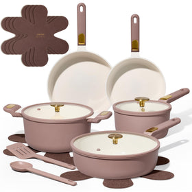 CAROTE ceramic stockpot with lid for hearty soups and stews.